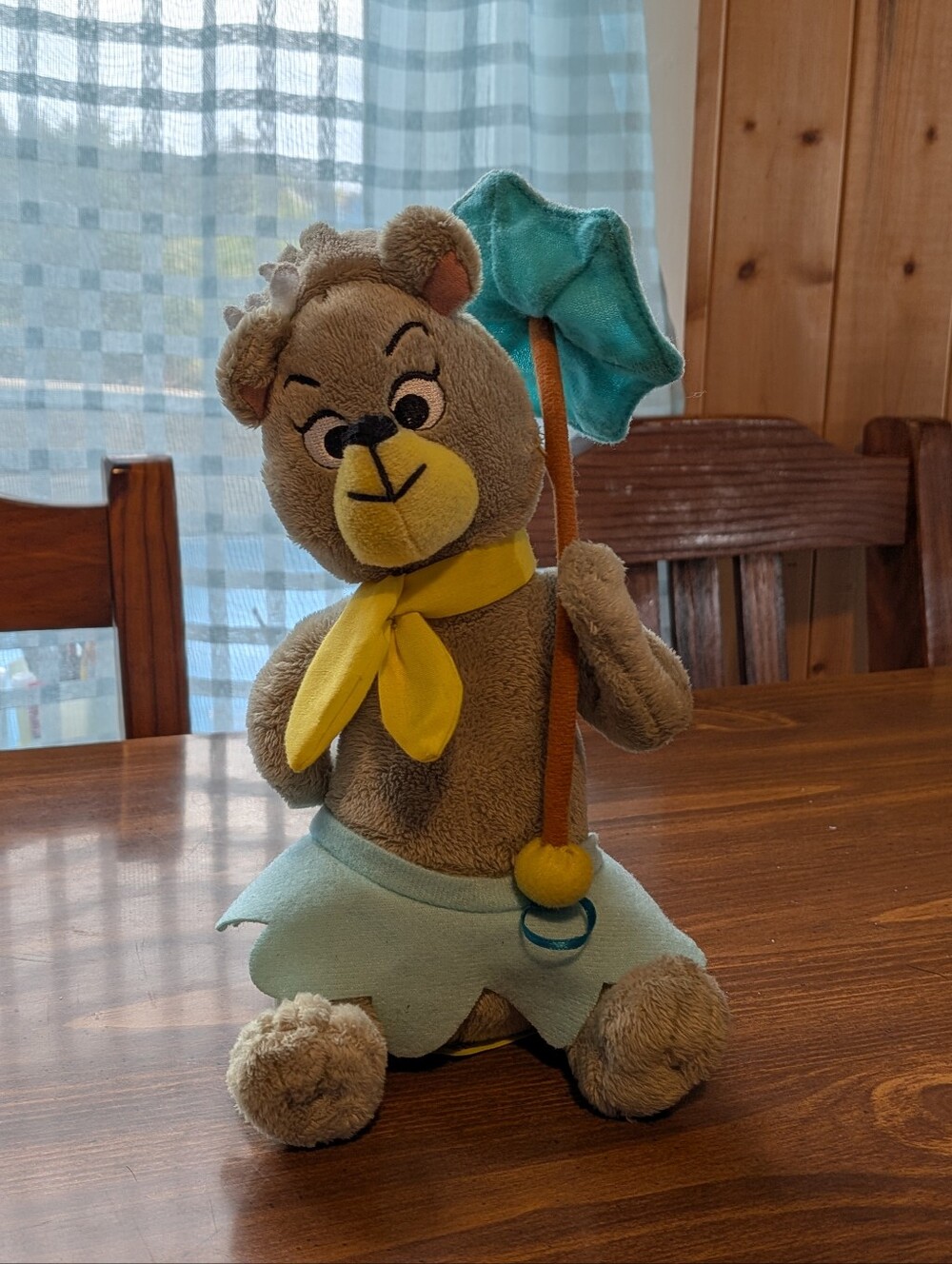 Yogi Bear Cindy Bear Plush Bean Bag Toy Hanna-Barbera Collection